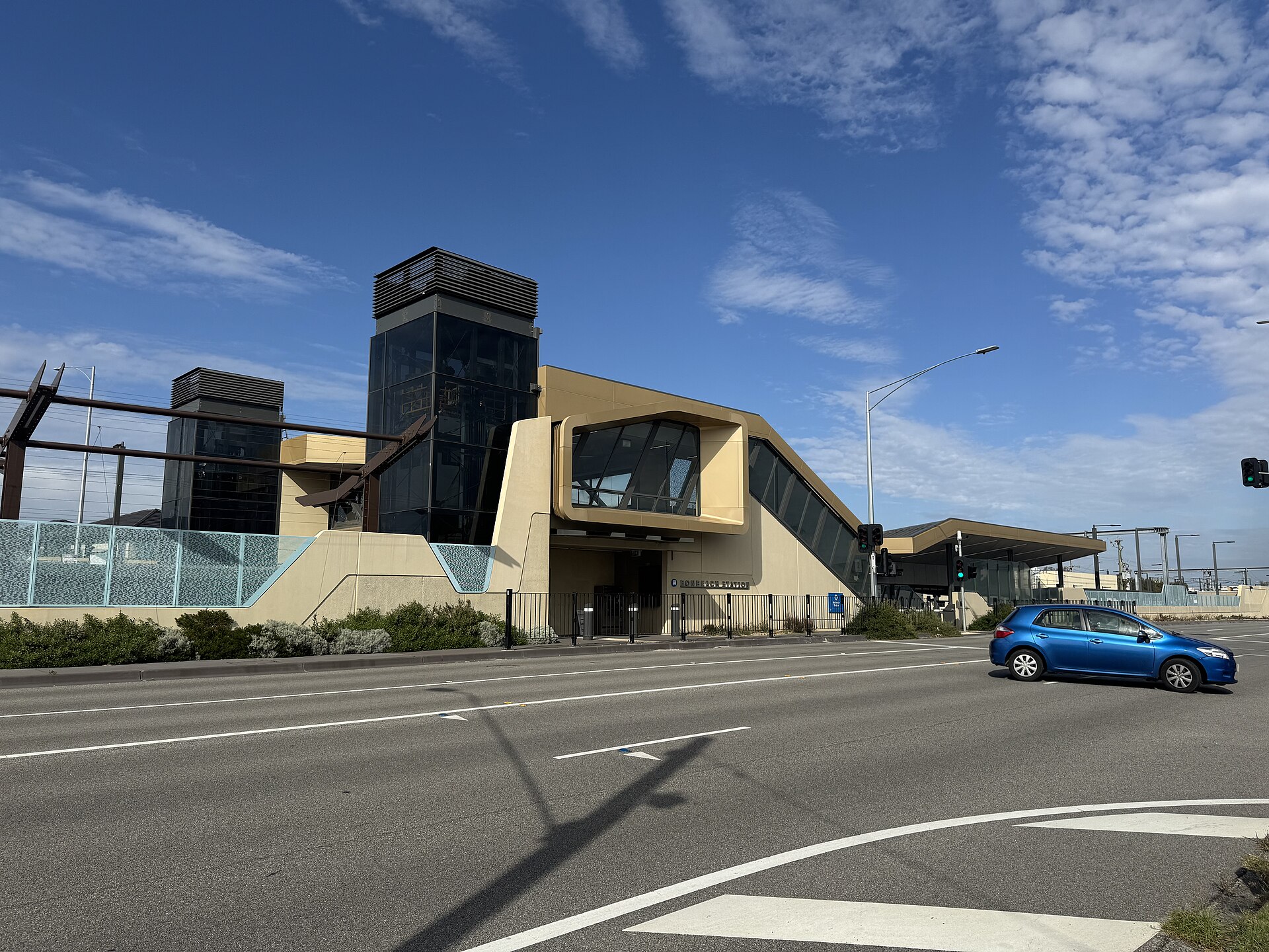 Bonbeach Station